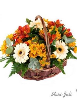 Ref.F0037.Cesta de flores primaverales Madeira.