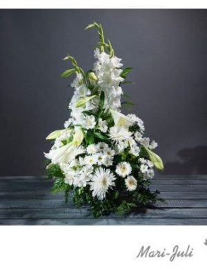 Ref.c0004.Centro vertical en tonos blancos a una cara.