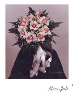 Ref.FMJ0057.Ramo de Novia Bouquet en tonos blancos y rosados.