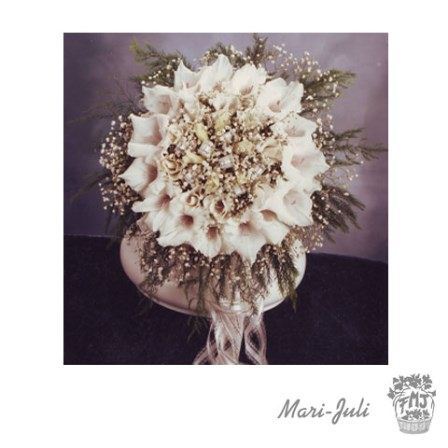 Ref.FMJ0060.Ramo de Novia Bouquet en tonos verdes y blancos