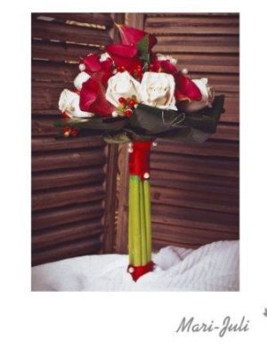 Ref.FMJ0052.Ramo de Novia Calas en tonos rojos y blancos.