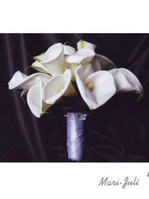 Ref.FMJ0054.Ramo de Novia Calas en tonos blancos.