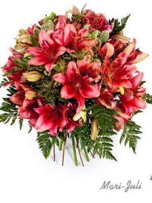 Ref.FMJ0004.Ramo de Flores Primaverales formal redondo con tonos dominantes naranjas en distintas tonalidades.